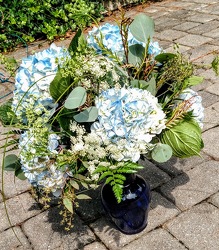 Loveladies Hydrangeas, available for delivery to Loveladies, Surf City, Ship Bottom, Beach Haven, Harvey Cedars, Barnegat Light, High Bar Harbor, Long Beach Township and Holgate