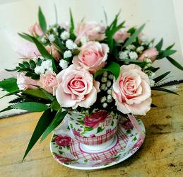 Pink Roses Teacup from Rose Garden Florist in Barnegat, NJ